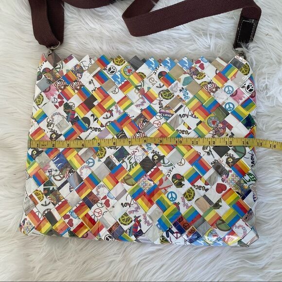 Nahui Ollin Peace Print Wrapper Woven Multicolored Crossbody Shoulder Bag - Picture 9 of 9
